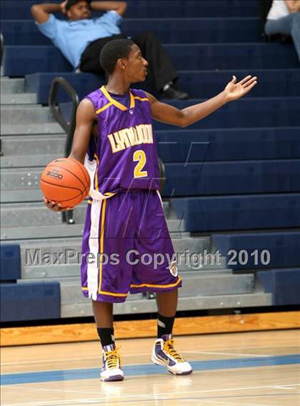Thumbnail 1 in Cathedral vs. Lynwood (Johnnie Cochran Classic) photogallery.