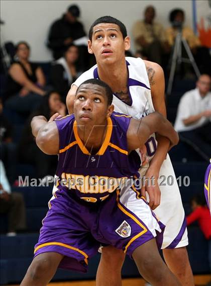 Thumbnail 1 in Cathedral vs. Lynwood (Johnnie Cochran Classic) photogallery.