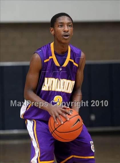 Thumbnail 3 in Cathedral vs. Lynwood (Johnnie Cochran Classic) photogallery.