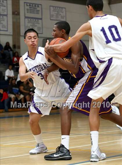 Thumbnail 2 in Cathedral vs. Lynwood (Johnnie Cochran Classic) photogallery.