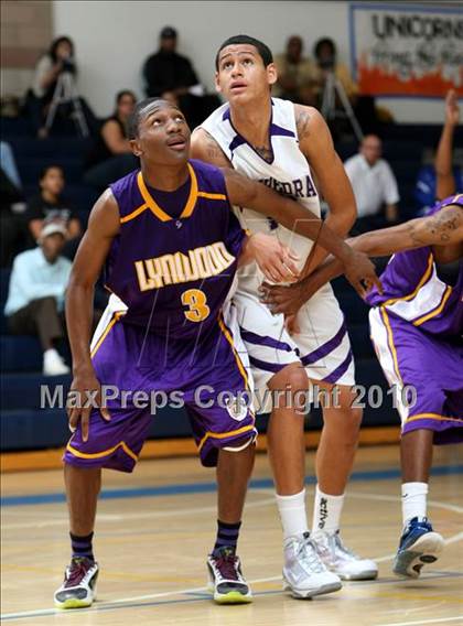 Thumbnail 1 in Cathedral vs. Lynwood (Johnnie Cochran Classic) photogallery.