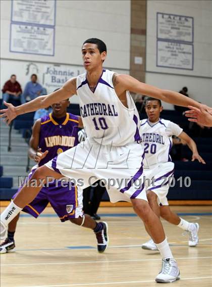 Thumbnail 2 in Cathedral vs. Lynwood (Johnnie Cochran Classic) photogallery.