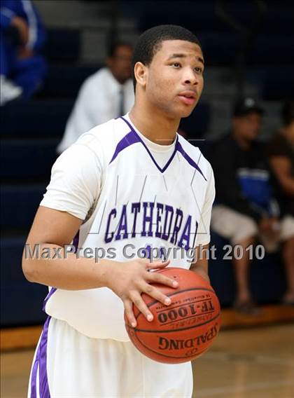Thumbnail 2 in Cathedral vs. Lynwood (Johnnie Cochran Classic) photogallery.