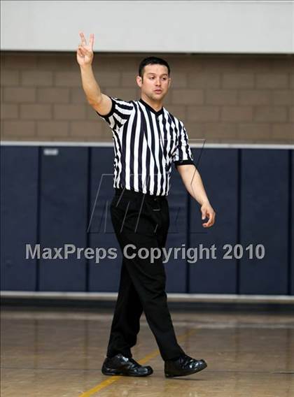 Thumbnail 3 in Cathedral vs. Lynwood (Johnnie Cochran Classic) photogallery.