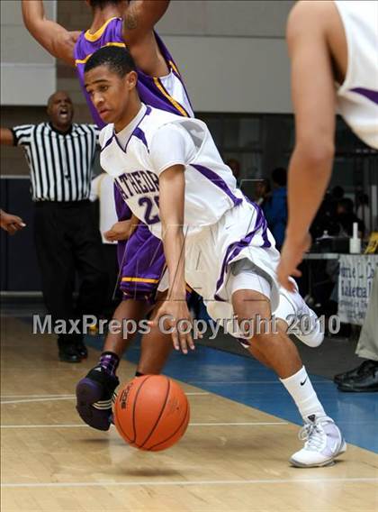 Thumbnail 3 in Cathedral vs. Lynwood (Johnnie Cochran Classic) photogallery.
