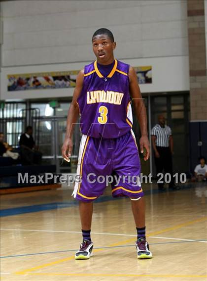 Thumbnail 1 in Cathedral vs. Lynwood (Johnnie Cochran Classic) photogallery.
