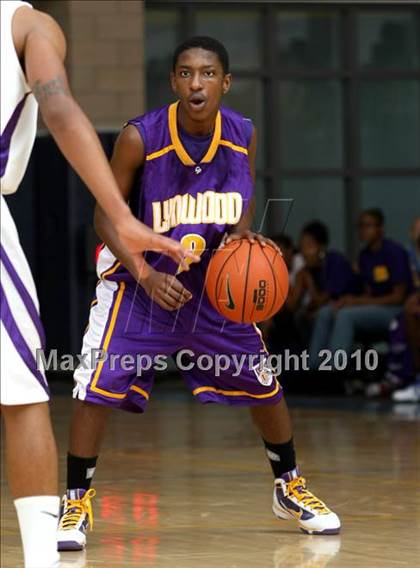 Thumbnail 1 in Cathedral vs. Lynwood (Johnnie Cochran Classic) photogallery.