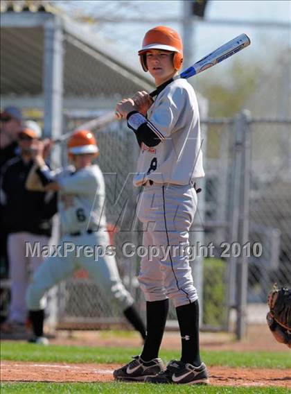 Thumbnail 1 in Desert Edge vs. San Elizario (Coach Bob National Invitational) photogallery.