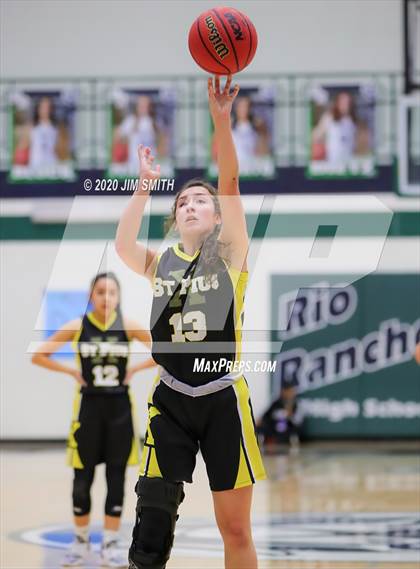 Thumbnail 2 in St. Pius X @ Rio Rancho photogallery.