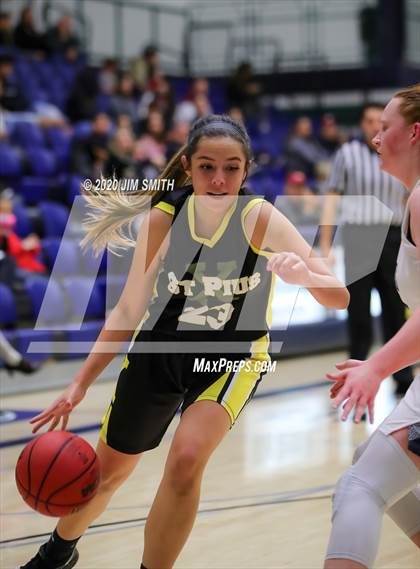 Thumbnail 2 in St. Pius X @ Rio Rancho photogallery.