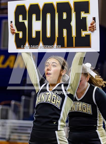 Thumbnail 2 in Nassau County Gameday Cheer Class B Final (Hofstra University) photogallery.