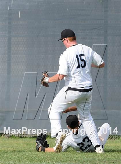 Thumbnail 3 in Roosevelt @ Villa Park (Anaheim Lions Tournament) photogallery.