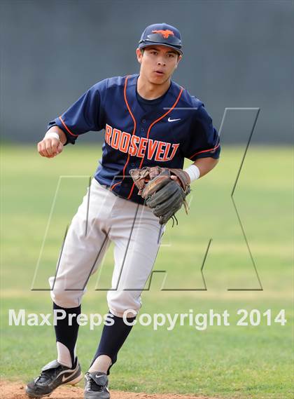 Thumbnail 3 in Roosevelt @ Villa Park (Anaheim Lions Tournament) photogallery.