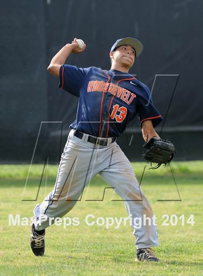 Thumbnail 2 in Roosevelt @ Villa Park (Anaheim Lions Tournament) photogallery.