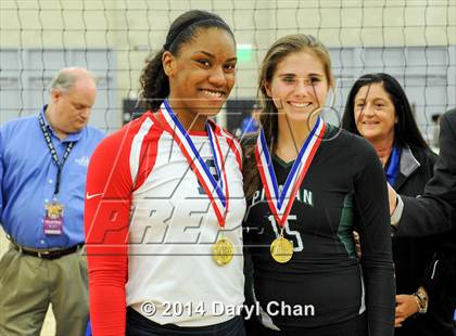 Thumbnail 3 in Pitman vs. Redondo Union (CIF D1 State Final) photogallery.