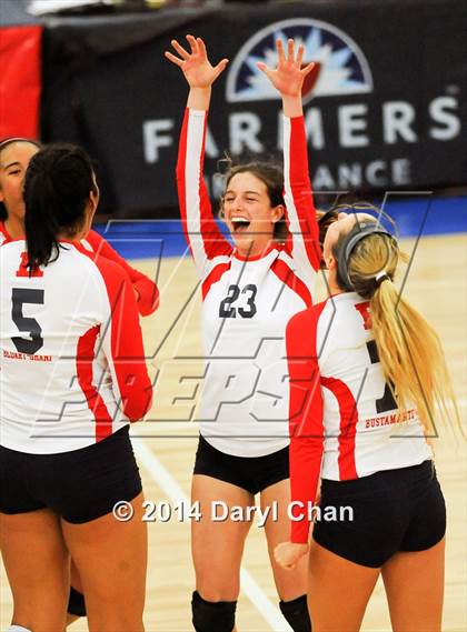 Thumbnail 1 in Pitman vs. Redondo Union (CIF D1 State Final) photogallery.