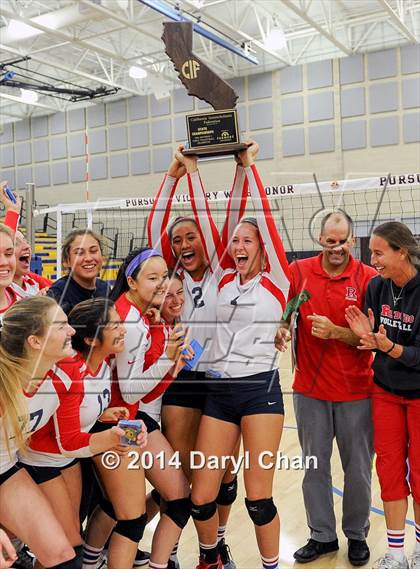 Thumbnail 2 in Pitman vs. Redondo Union (CIF D1 State Final) photogallery.