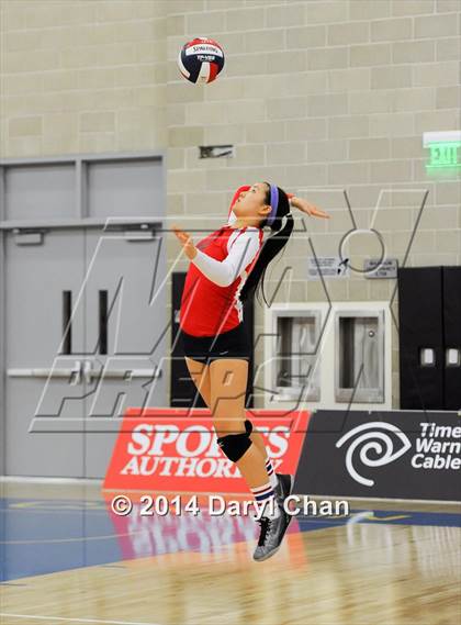 Thumbnail 1 in Pitman vs. Redondo Union (CIF D1 State Final) photogallery.