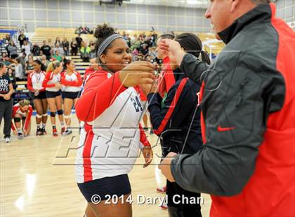 Thumbnail 2 in Pitman vs. Redondo Union (CIF D1 State Final) photogallery.