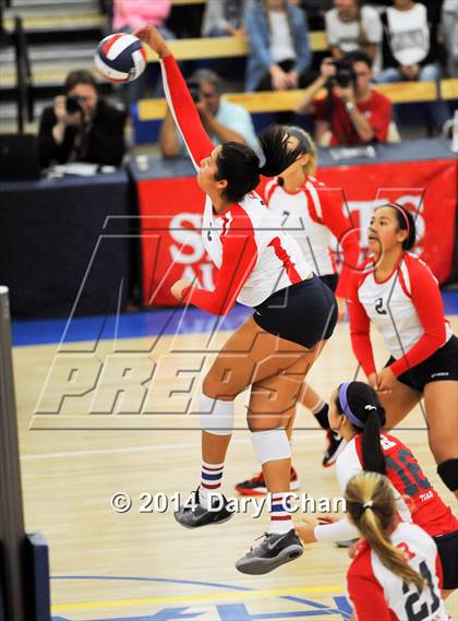 Thumbnail 2 in Pitman vs. Redondo Union (CIF D1 State Final) photogallery.