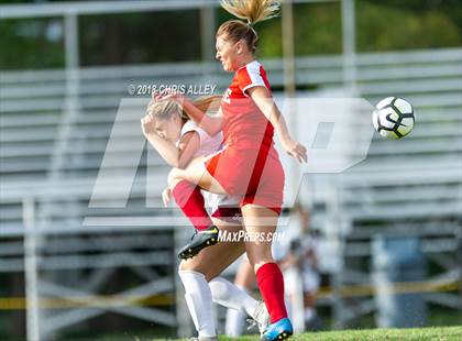 Thumbnail 3 in Dobyns-Bennett @ Daniel Boone photogallery.