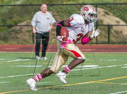 Thumbnail 2 in Everett @ Boston College High photogallery.