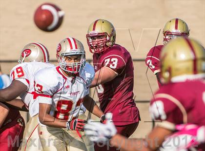 Thumbnail 2 in Everett @ Boston College High photogallery.