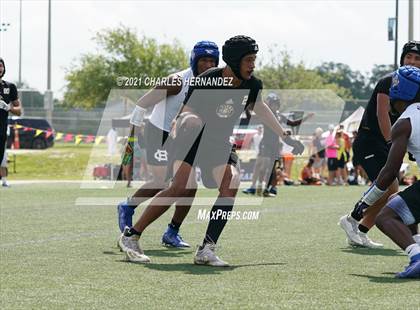 Thumbnail 2 in Chapel Hill vs. Kaufman (Texas State 7-on-7 Tournament) photogallery.