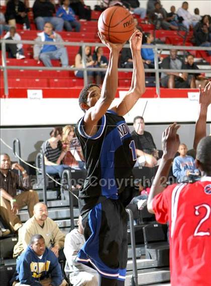 Thumbnail 1 in Windward vs. Leuzinger (Pangos Dream Classic) photogallery.