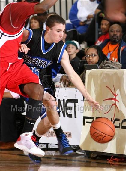 Thumbnail 1 in Windward vs. Leuzinger (Pangos Dream Classic) photogallery.