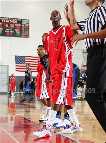 Thumbnail 1 in Windward vs. Leuzinger (Pangos Dream Classic) photogallery.