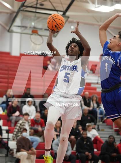 Thumbnail 3 in Brevard vs. R-S Central photogallery.