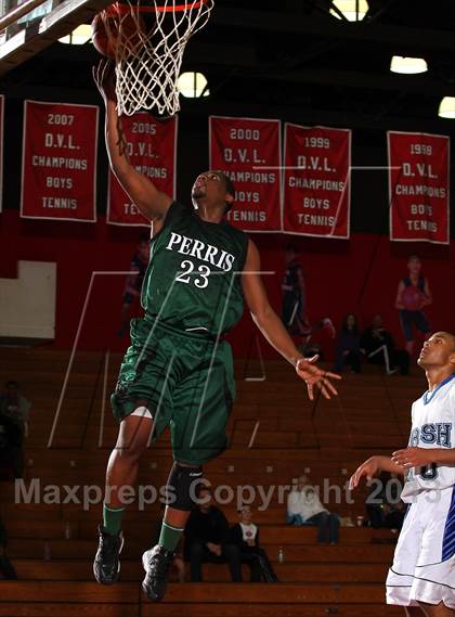 Thumbnail 2 in Perris vs Sacred Heart (MaxPreps Holiday Classic) photogallery.