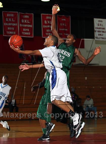 Thumbnail 1 in Perris vs Sacred Heart (MaxPreps Holiday Classic) photogallery.