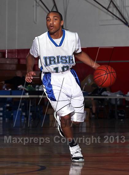 Thumbnail 2 in Perris vs Sacred Heart (MaxPreps Holiday Classic) photogallery.
