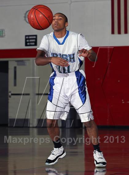 Thumbnail 1 in Perris vs Sacred Heart (MaxPreps Holiday Classic) photogallery.
