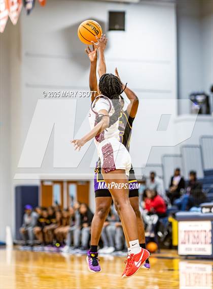 Thumbnail 2 in DeSoto Central @ Horn Lake photogallery.