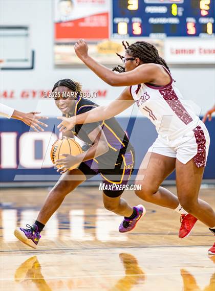 Thumbnail 2 in DeSoto Central @ Horn Lake photogallery.