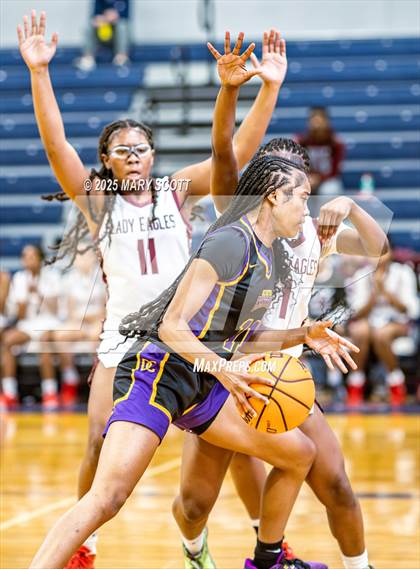 Thumbnail 3 in DeSoto Central @ Horn Lake photogallery.
