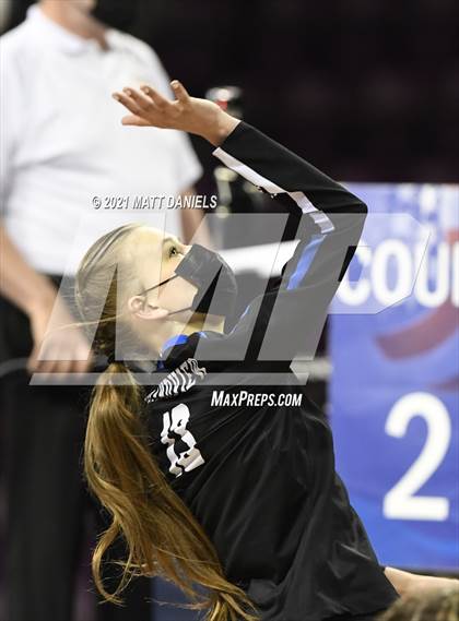 Thumbnail 2 in Grandview vs. Columbine (CHSAA 5A Semifinal) photogallery.