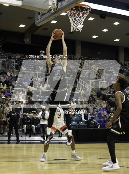 Thumbnail 2 in Seven Lakes vs Stratford (UIL 6A Region 3 & 4 Regional Quarterfinals) photogallery.