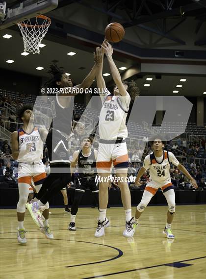 Thumbnail 1 in Seven Lakes vs Stratford (UIL 6A Region 3 & 4 Regional Quarterfinals) photogallery.