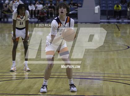 Thumbnail 2 in Seven Lakes vs Stratford (UIL 6A Region 3 & 4 Regional Quarterfinals) photogallery.