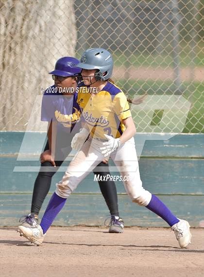 Thumbnail 2 in Ukiah vs. Calaveras (Pleasant Valley Tournament) photogallery.