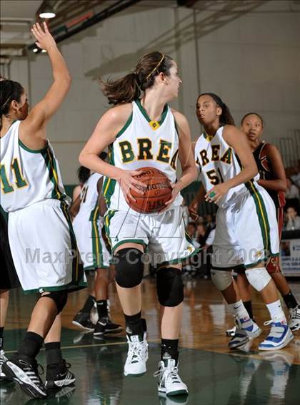 Thumbnail 2 in Clovis West @ Brea Olinda (Ladycat Classic) photogallery.