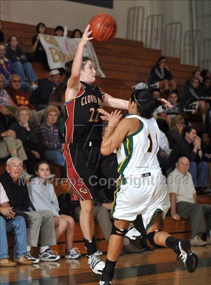 Thumbnail 2 in Clovis West @ Brea Olinda (Ladycat Classic) photogallery.
