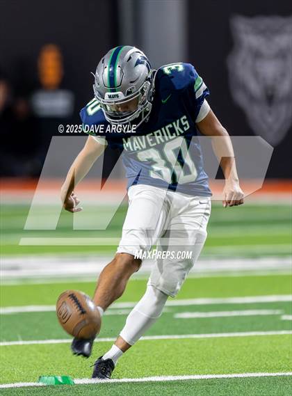 Thumbnail 2 in Mountain View vs Farmington photogallery.