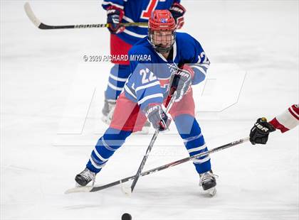 Thumbnail 1 in Concord vs. Trinity (NHIAA D1 Semifinal) photogallery.