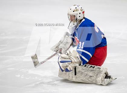 Thumbnail 1 in Concord vs. Trinity (NHIAA D1 Semifinal) photogallery.