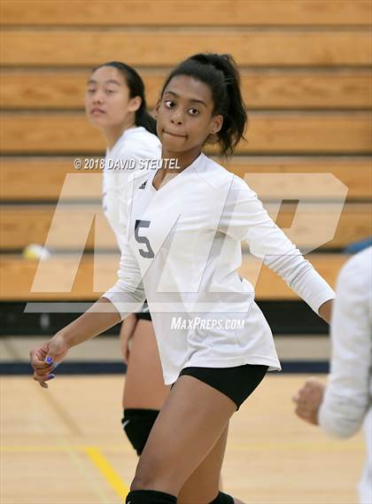 Thumbnail 2 in Antelope @ Inderkum photogallery.